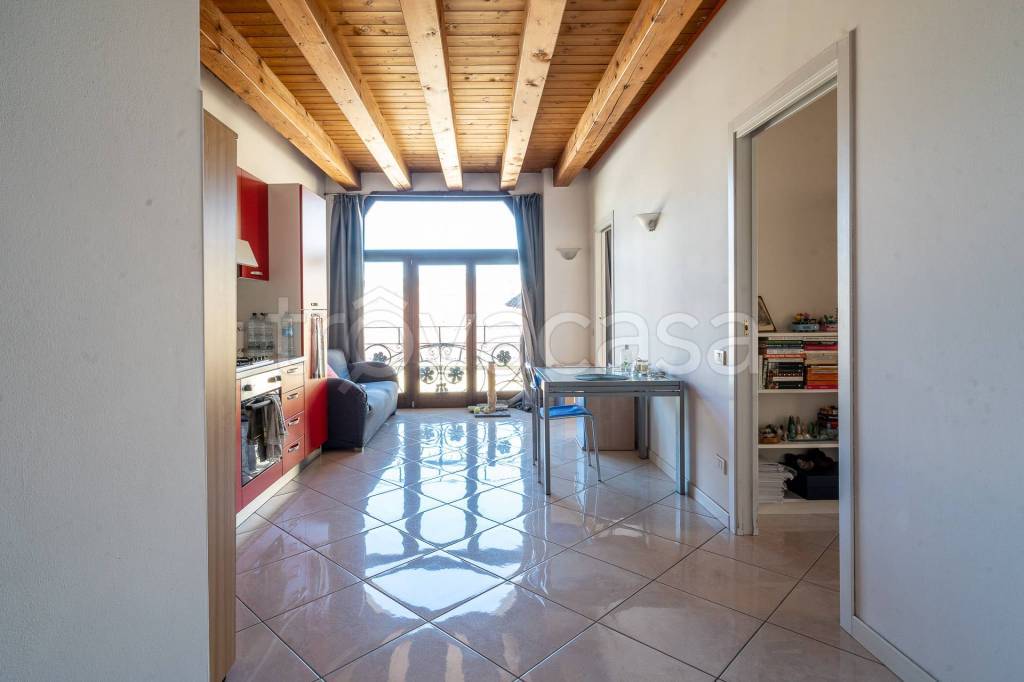 appartamento in affitto a Verona in zona Veronetta