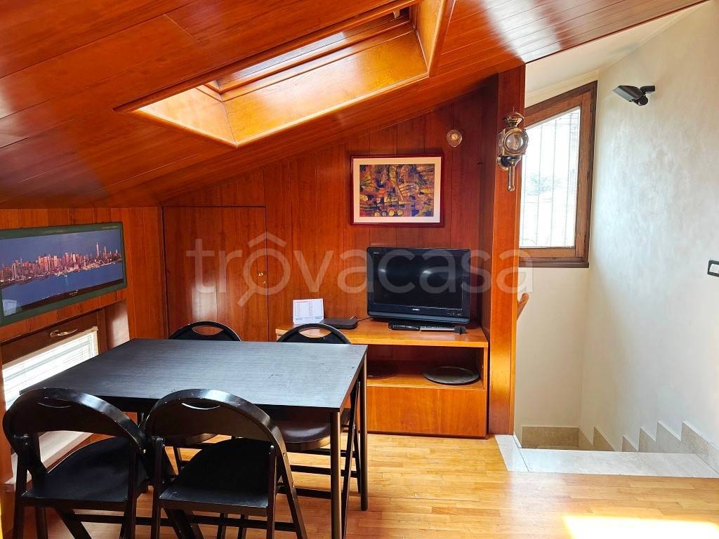 appartamento in affitto a Verona in zona Borgo Roma