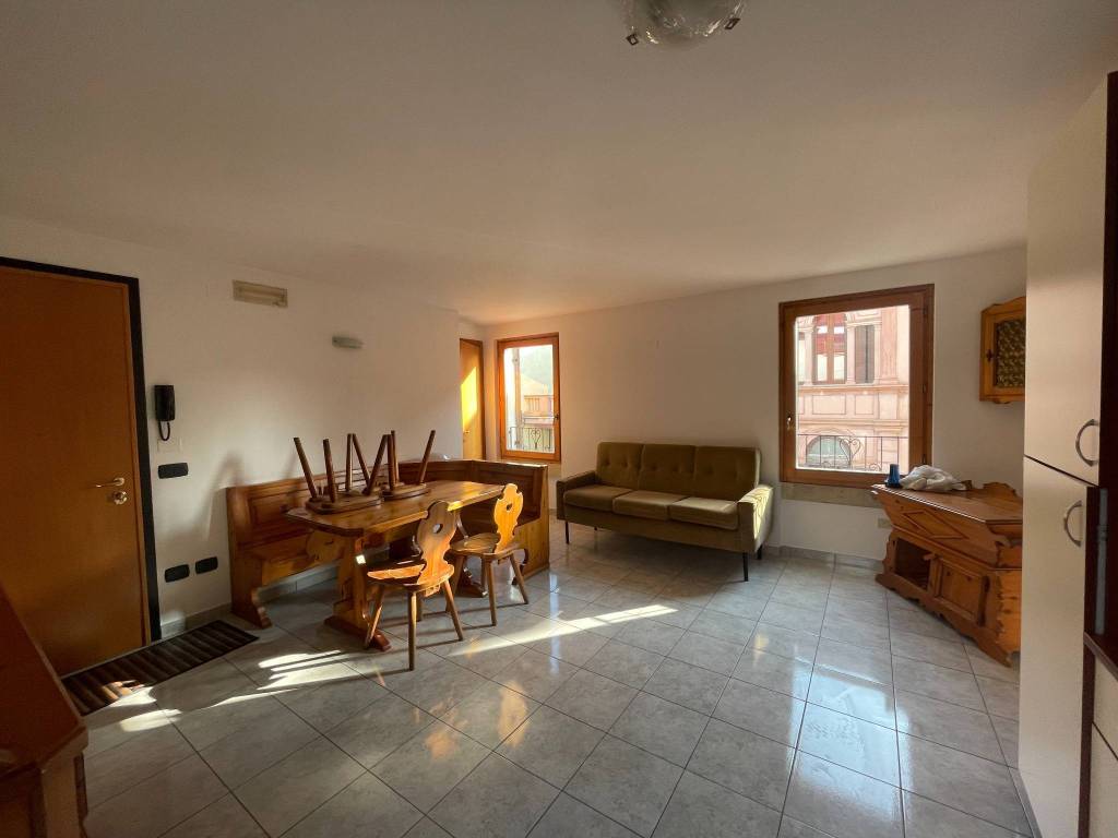 appartamento in affitto a Verona in zona Borgo Roma