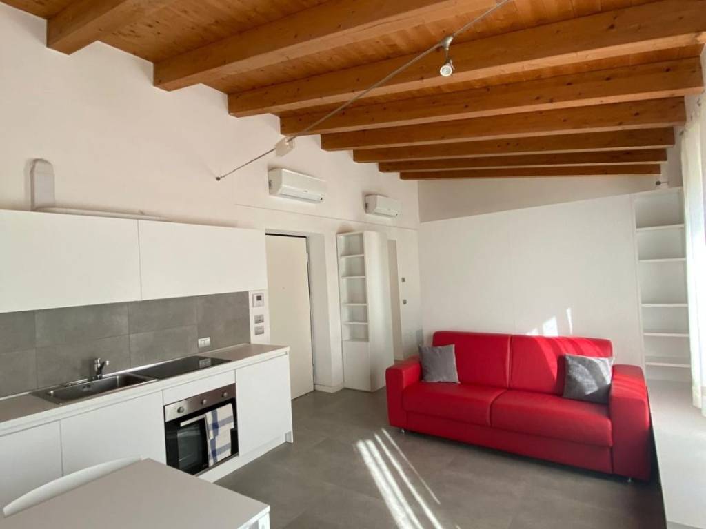 appartamento in affitto a Verona