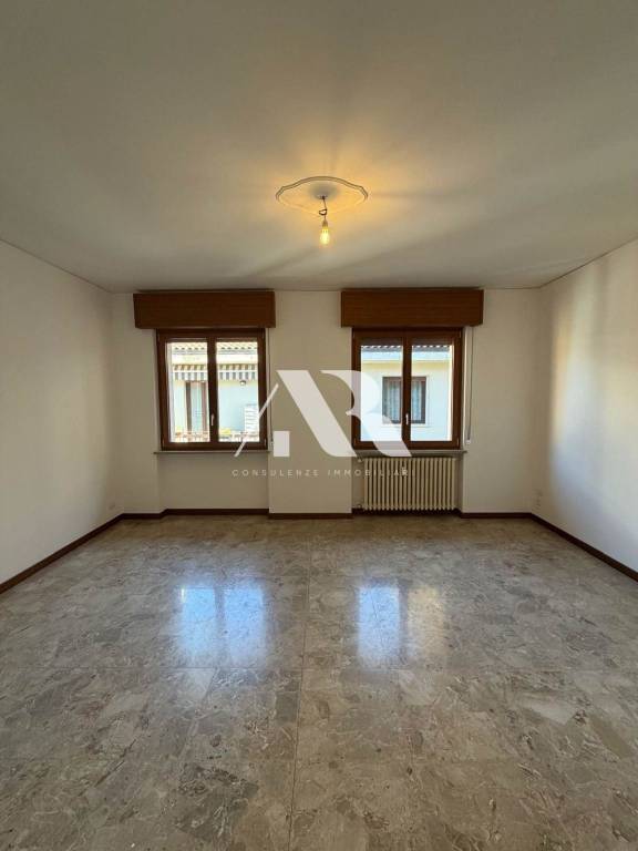 appartamento in affitto a Verona in zona Cittadella