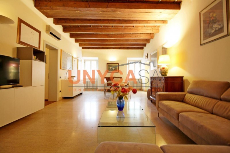 appartamento in affitto a Verona in zona Cittadella