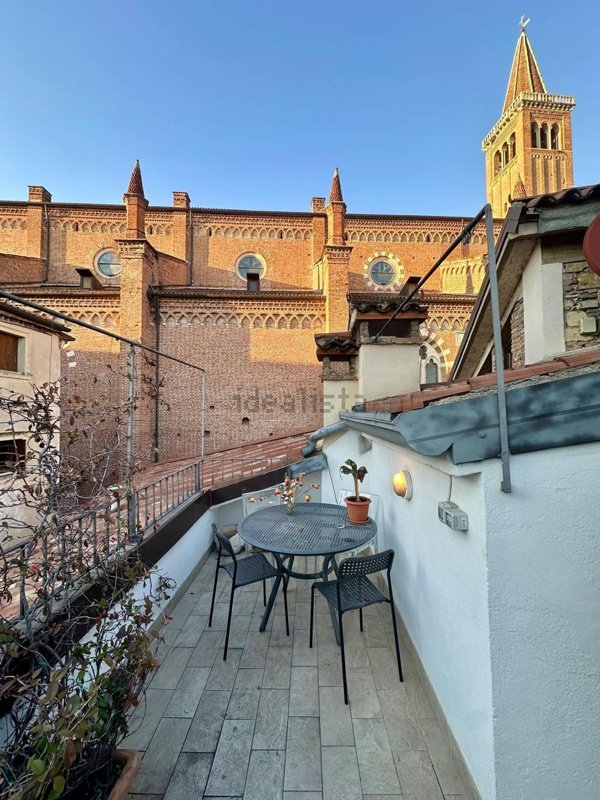 appartamento in affitto a Verona in zona Centro Storico