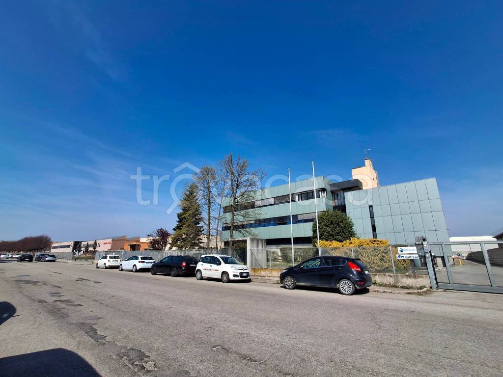 ufficio in affitto a Verona in zona Centro Storico