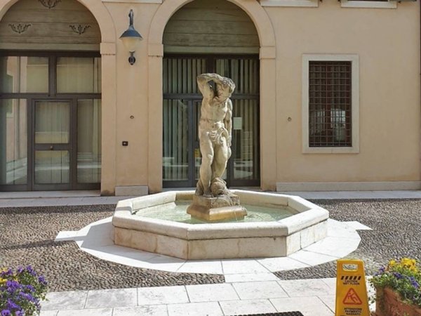 appartamento in affitto a Verona in zona Centro Storico