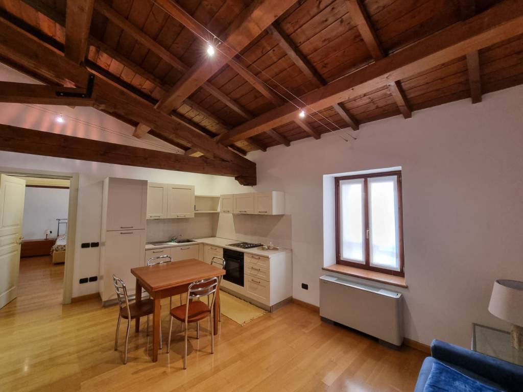 appartamento in affitto a Verona in zona Cittadella