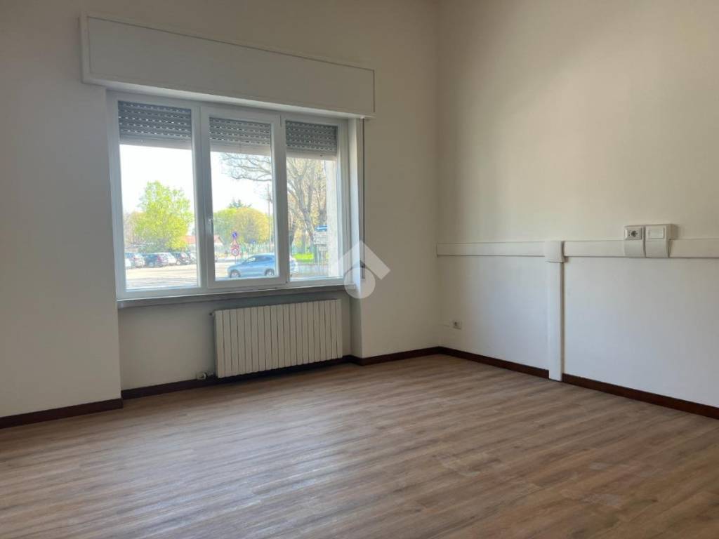 ufficio in affitto a Verona in zona Borgo Roma