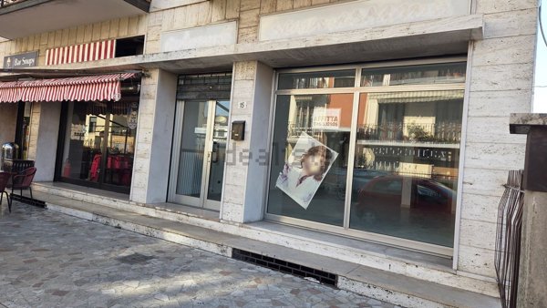 ufficio in affitto a Verona in zona Borgo Roma