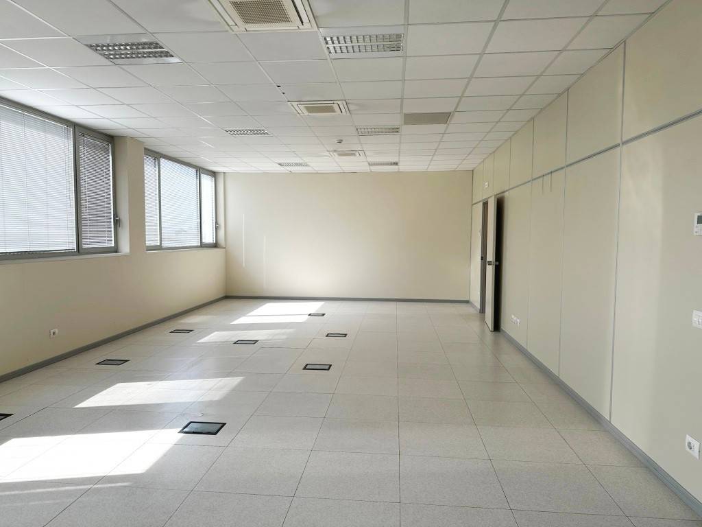 ufficio in affitto a Verona in zona Golosine