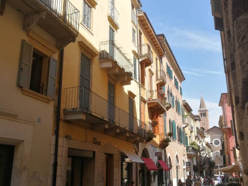appartamento in affitto a Verona in zona Centro Storico