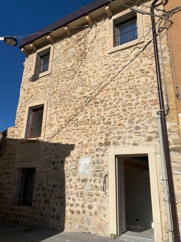 casa semindipendente in affitto a Verona in zona Centro Storico