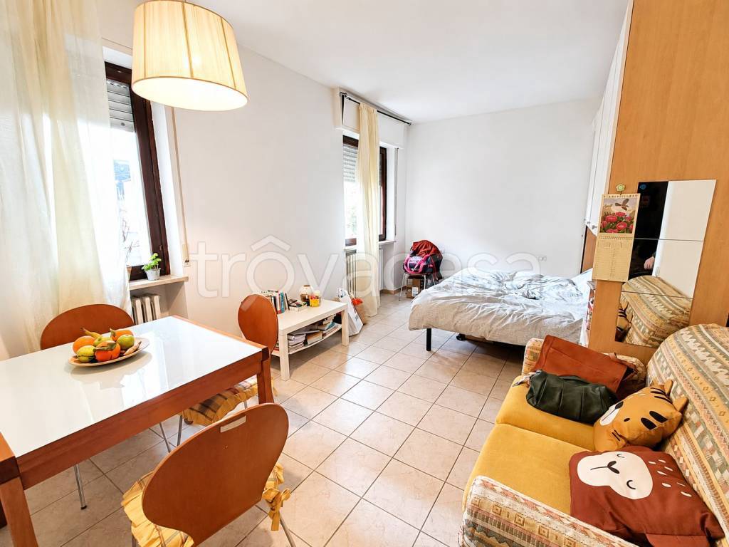 appartamento in affitto a Verona in zona Veronetta