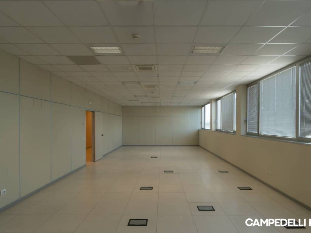 ufficio in affitto a Verona in zona Santa Lucia