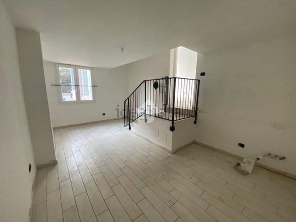 negozio in affitto a Verona in zona Borgo Milano