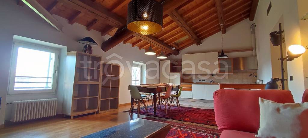 appartamento in affitto a Verona in zona Centro Storico