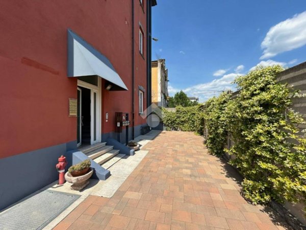 negozio in affitto a Verona in zona Borgo Venezia / Borgo Trieste