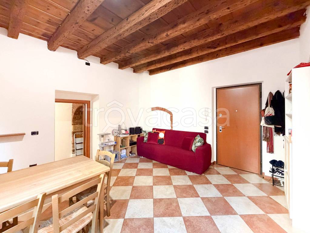 appartamento in affitto a Verona in zona Veronetta