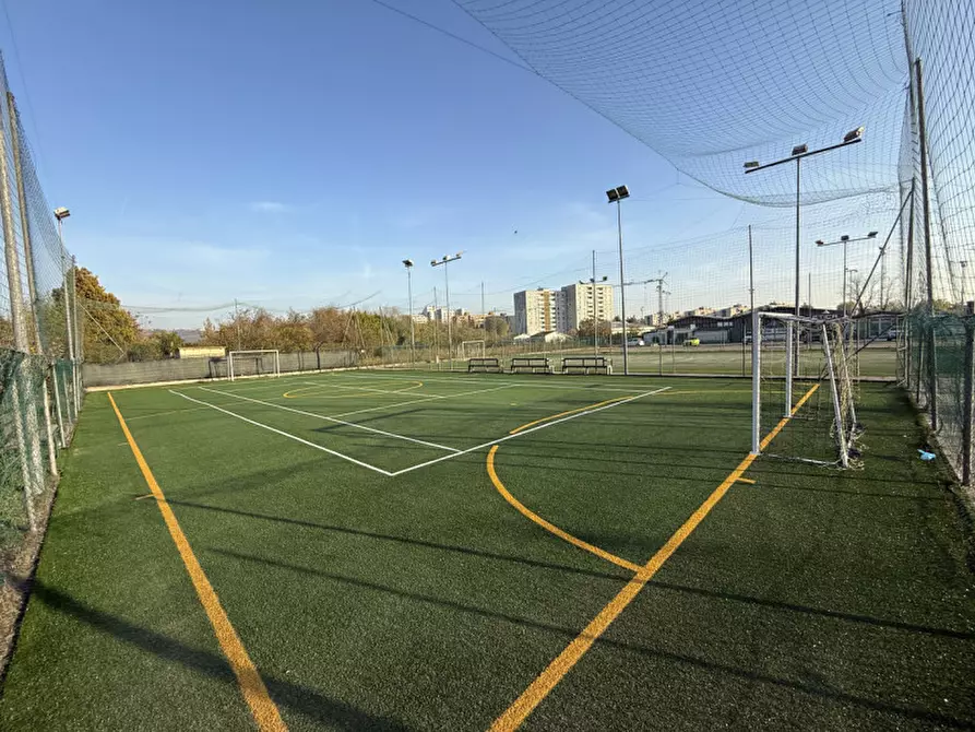 negozio in affitto a Verona in zona Saval