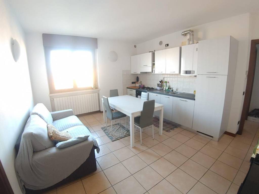 appartamento in affitto a Verona in zona Borgo Roma