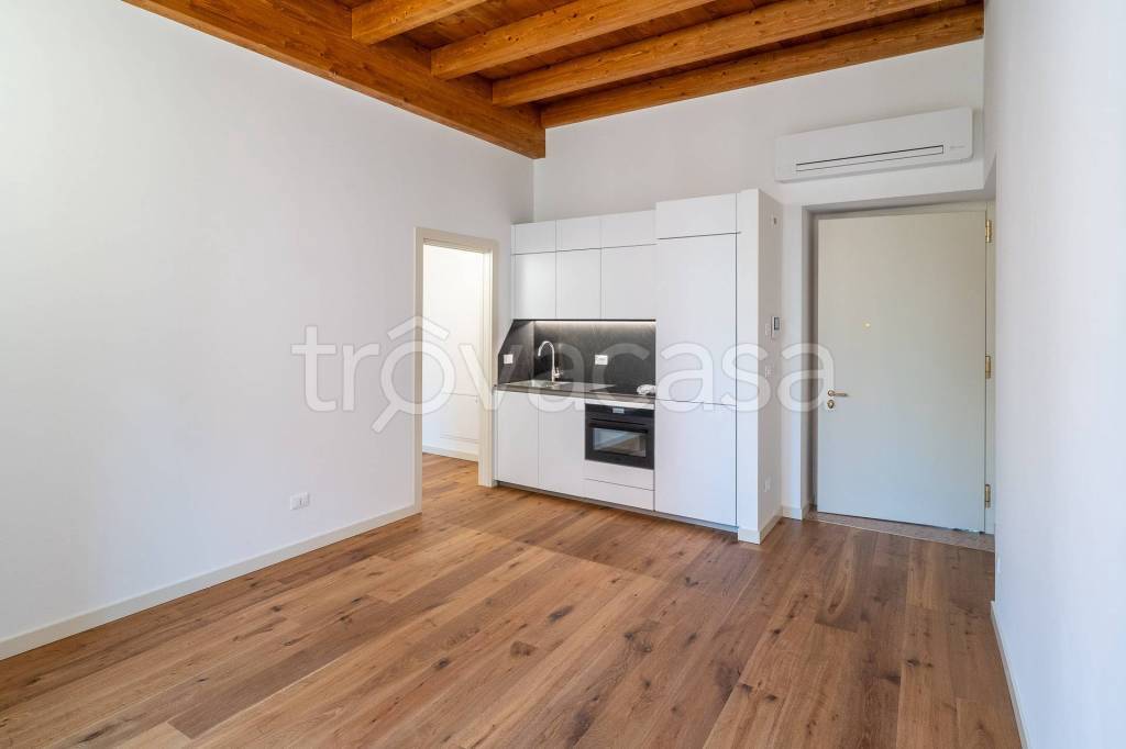 appartamento in affitto a Verona in zona Centro Storico