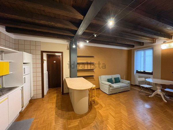 appartamento in affitto a Verona in zona Centro Storico