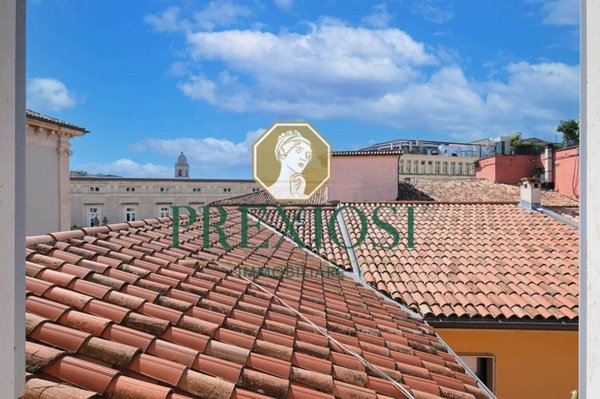 appartamento in affitto a Verona in zona Centro Storico