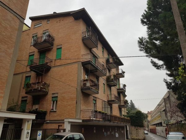 appartamento in affitto a Verona in zona Valdonega