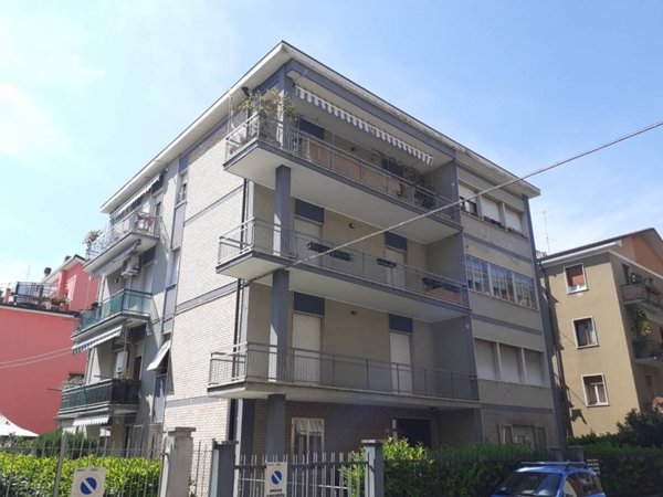 appartamento in affitto a Verona in zona Musicisti / Santa Croce