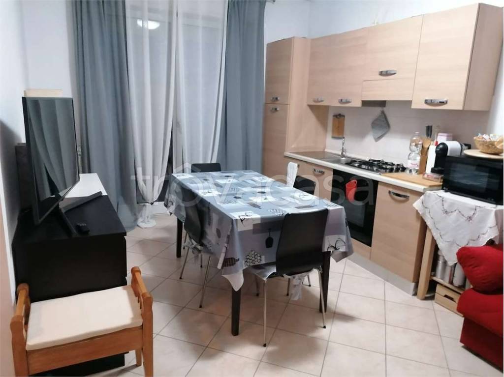 appartamento in affitto a Verona in zona Cadidavid
