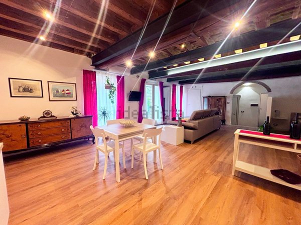 appartamento in affitto a Verona in zona Centro Storico