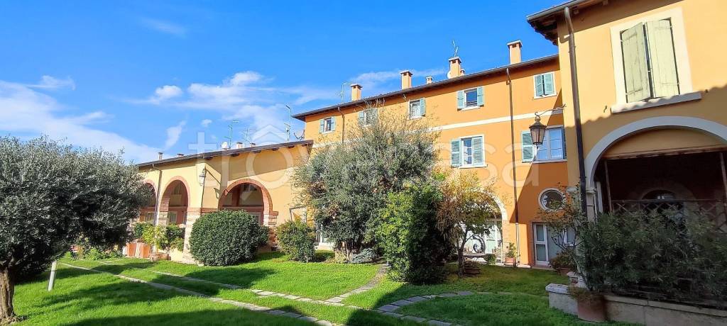 appartamento in affitto a Verona in zona Centro Storico