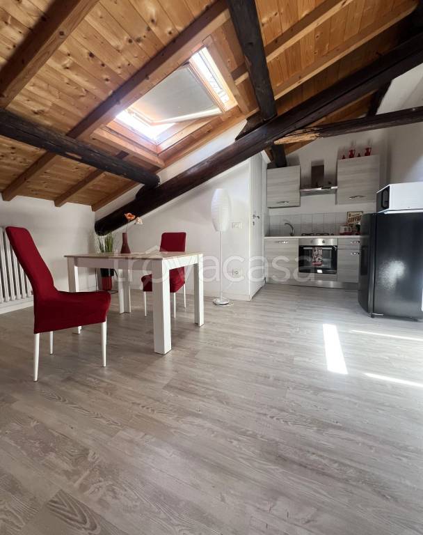 appartamento in affitto a Verona in zona Borgo Roma