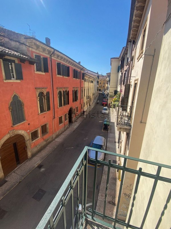 appartamento in affitto a Verona in zona Veronetta