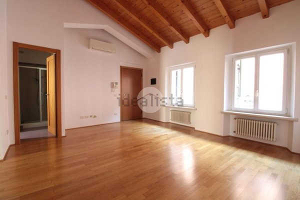 appartamento in affitto a Verona in zona Veronetta