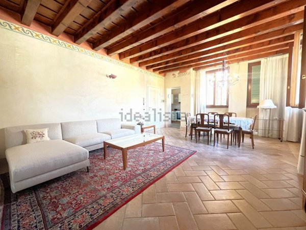 appartamento in affitto a Verona in zona Centro Storico