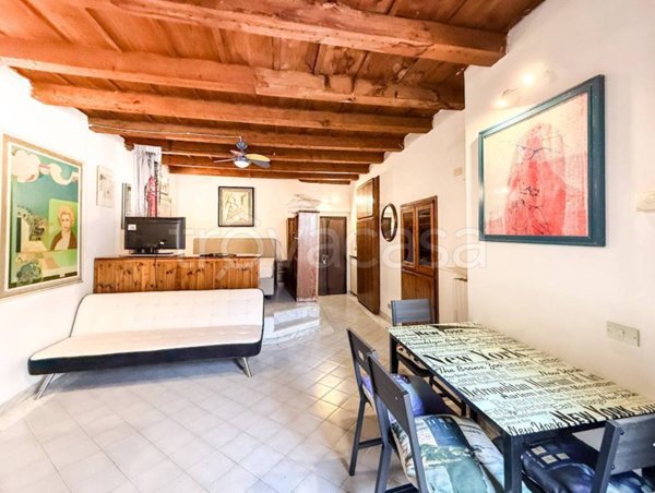 appartamento in affitto a Verona in zona Veronetta