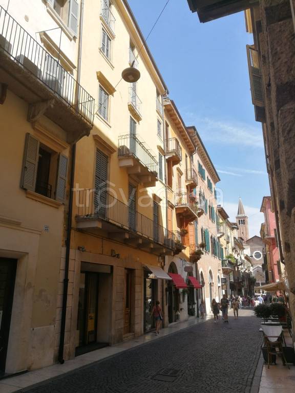 appartamento in affitto a Verona in zona Centro Storico