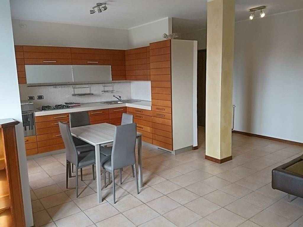 appartamento in affitto a Verona in zona Golosine