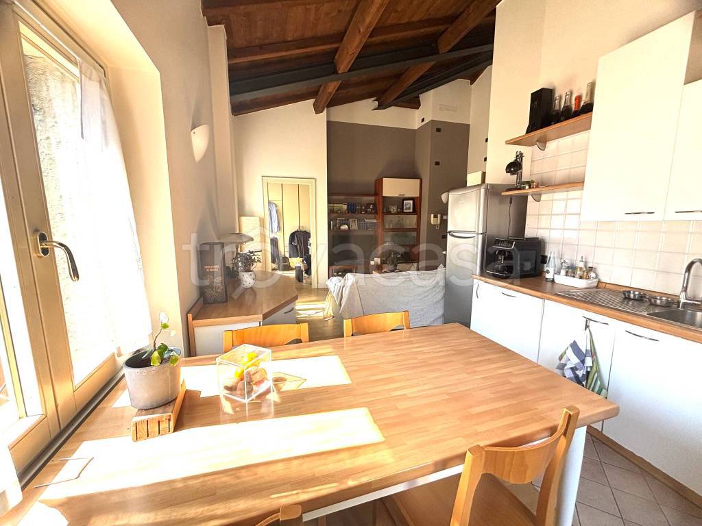 appartamento in affitto a Verona in zona Centro Storico