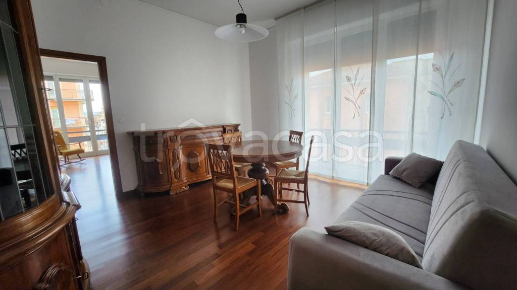 appartamento in affitto a Verona in zona Golosine