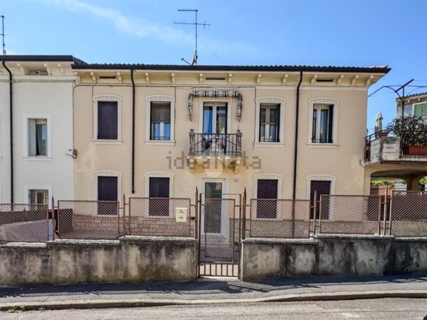 ufficio in affitto a Verona in zona Avesa