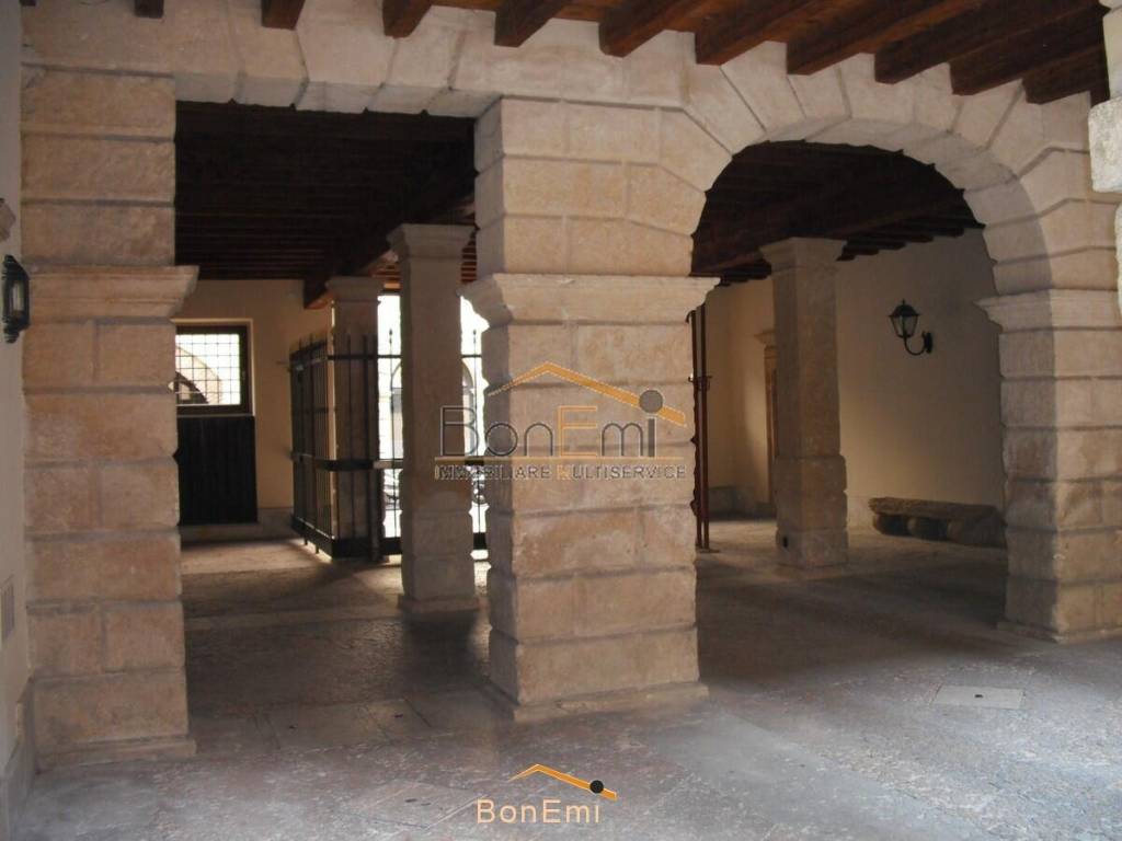 appartamento in affitto a Verona