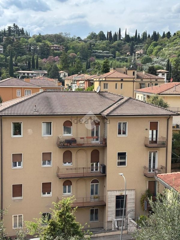appartamento in affitto a Verona in zona Valdonega