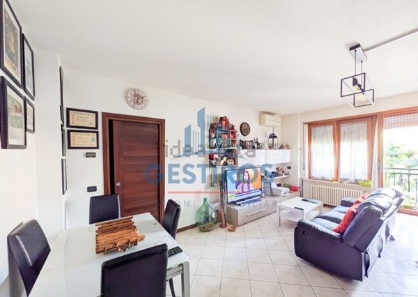 appartamento in affitto a Verona in zona Santa Lucia