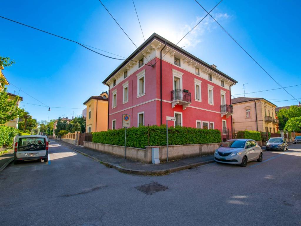 appartamento in affitto a Verona in zona Centro Storico