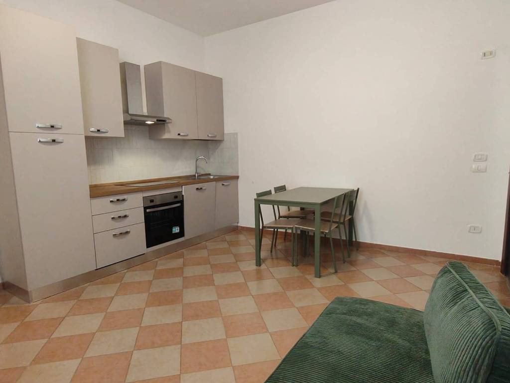 appartamento in affitto a Verona in zona Musicisti / Santa Croce