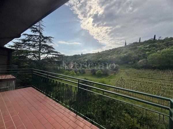 appartamento in affitto a Verona in zona Valdonega
