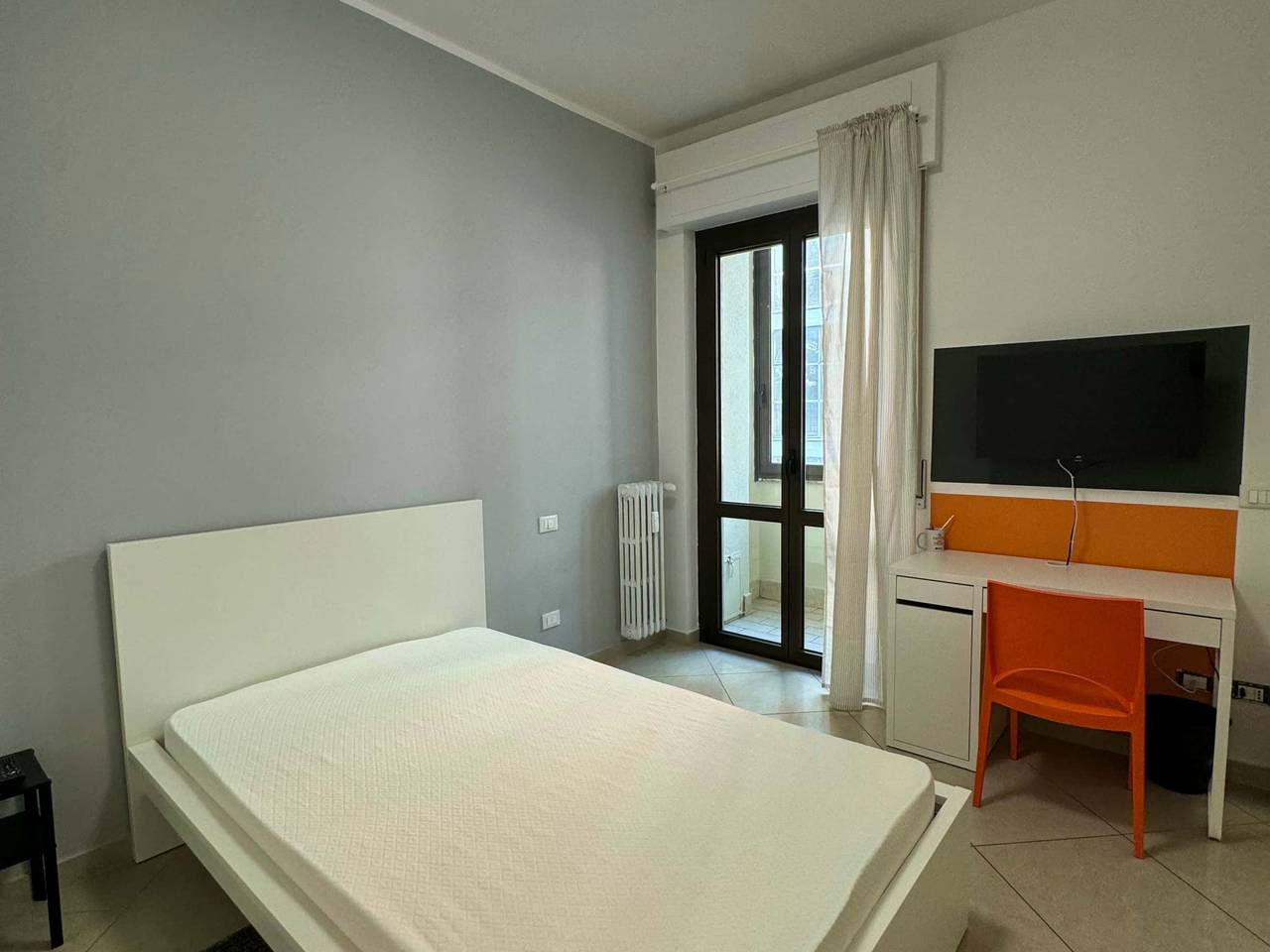 negozio in affitto a Verona in zona Cittadella
