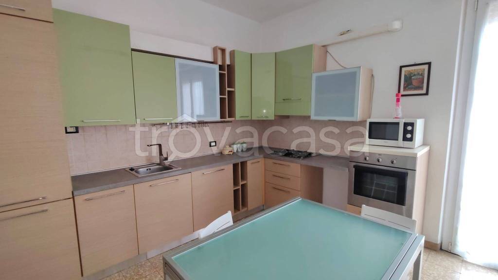 appartamento in affitto a Verona in zona Borgo Venezia / Borgo Trieste