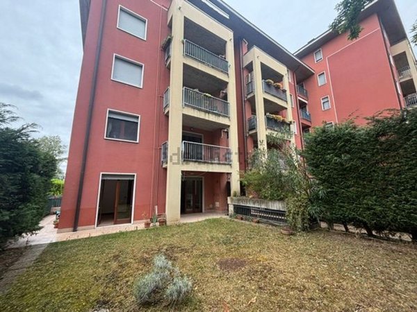 appartamento in affitto a Verona in zona Borgo Roma